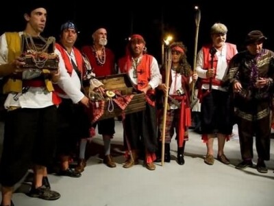 Prizor iz priredbe Bitka omiških gusara