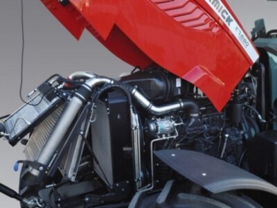 Traktor McCormick X7.4 - X7.6 T4i Pro Drive