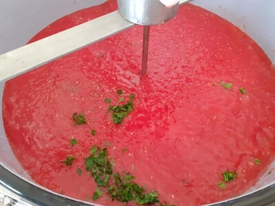 Proizvedemo 3.000 tegli ajvara i do Nove godine sve rasprodamo