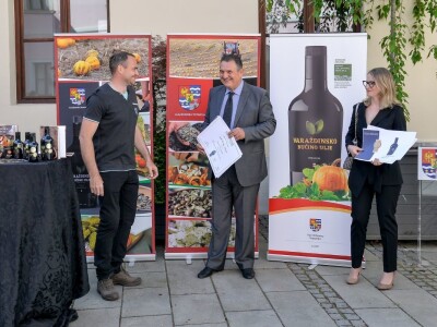 Proizvođači Varaždinskog bučinog ulja osvojili su zlatne medalje u Bruxellesu Proizvođači Varaždinskog bučinog ulja osvojili su zlatne medalje u Bruxellesu