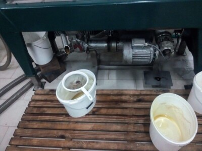 Proizvodnja maslinovoga ulja u uljari Slavka Ramljaka Proizvodnja maslinovoga ulja u uljari Slavka Ramljaka