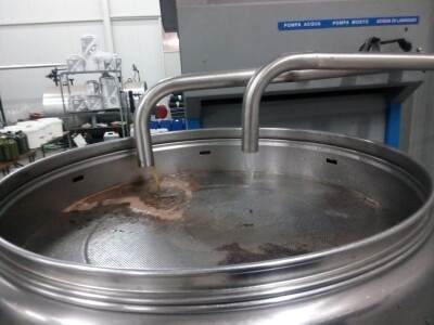 Proizvodnja maslinovoga ulja u uljari Slavka Ramljaka Proizvodnja maslinovoga ulja u uljari Slavka Ramljaka