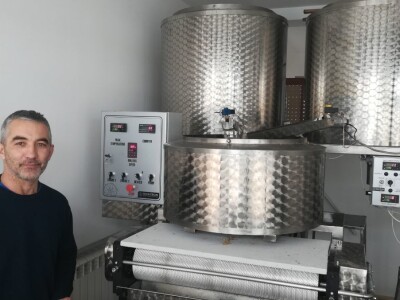 Proizvodnja satnih osnova od čistog voska