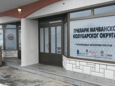 Proizvodnja satnih osnova od čistog voska