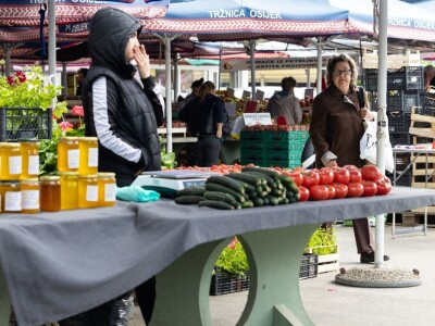 Proljece na osječkoj tržnici