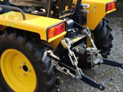 Traktor Hittner Ecotrac 40