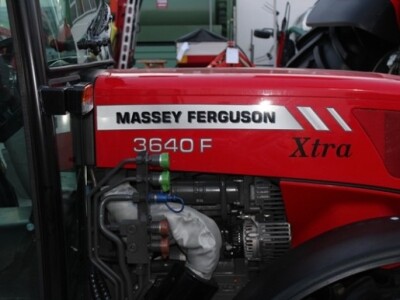 Traktor Massey Ferguson 3600