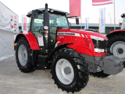 MF 7614 Dyna 4