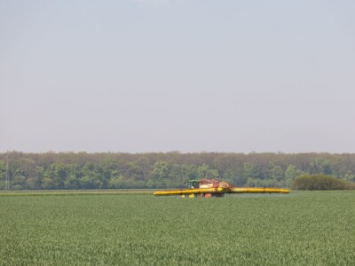 Proljetni radovi na baranjskim oranicama