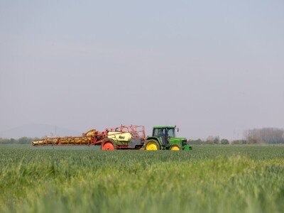 Proljetni radovi na baranjskim oranicama