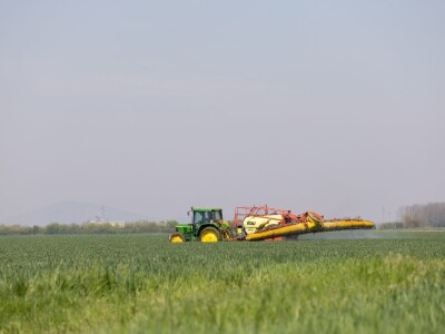 Proljetni radovi na baranjskim oranicama