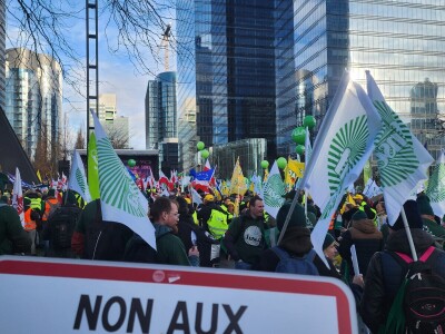 Prosvjed europskih poljoprivrednika u Bruxellesu