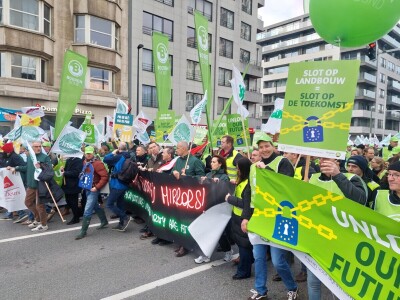 Prosvjed europskih poljoprivrednika u Bruxellesu