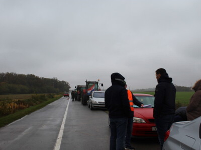 Prosvjed poljoprivrednika Potnjani-Paljevine