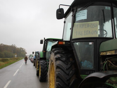 Prosvjed poljoprivrednika Potnjani-Paljevine