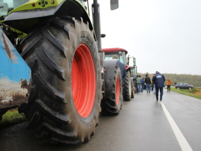 Prosvjed poljoprivrednika Potnjani-Paljevine