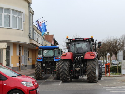 Prosvjed poljoprivrednika u Čeponu