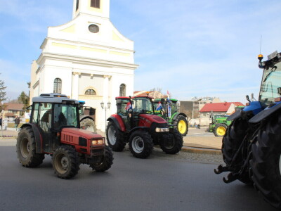 Prosvjed poljoprivrednika u Đakovu
