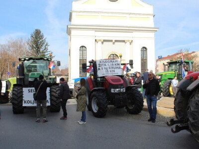 Prosvjed poljoprivrednika u Đakovu