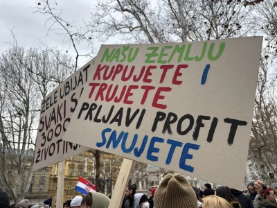 Prosvjed protiv izgradnje mega farme pilića u Sisačko-moslavačkoj županiji