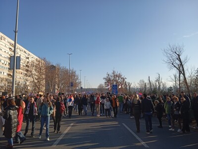 Prosvjed u Novom Sadu, blokada mostova