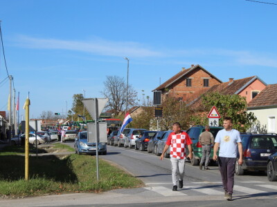 Prosvjed upozorenja poljoprivrednika Retkovci-Vinkovci