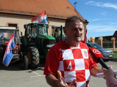 Prosvjed upozorenja poljoprivrednika Retkovci-Vinkovci