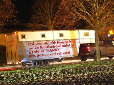 Prosvjedi poljoprivrednika u Njemačkoj Prosvjedi poljoprivrednika u Njemačkoj