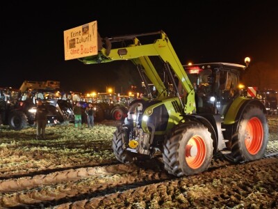 Prosvjedi poljoprivrednika u Njemačkoj Prosvjedi poljoprivrednika u Njemačkoj