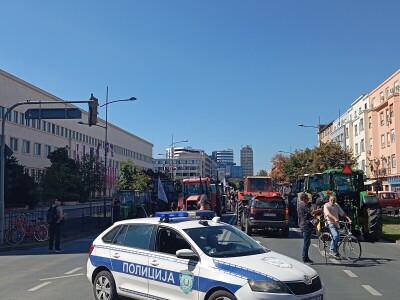 Protest poljoprivrednika u Novom Sadu