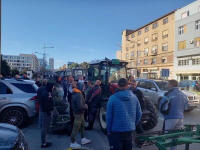 Protest u Novom Sadu ispred Banovine (16.11.2023.)