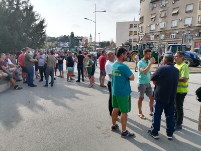 Protesti poljoprivrednika u Novom Sadu
