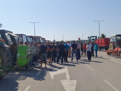 Protesti poljoprivrednika u Orašju