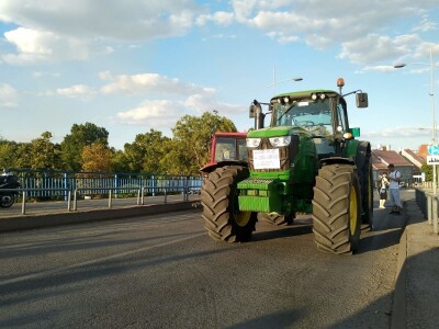 Protesti u Novom Sadu na Varandskom mostu