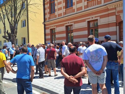 Protesti u Odžaku Protesti u Odžaku