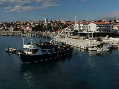 Proveli smo noć u ribolovu male plave ribe