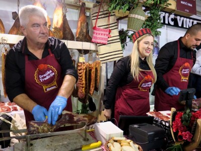 Pršutana Antolović apsolutni pobjednik na 16. Internacionalnom Sajmu pršuta u Tinjanu