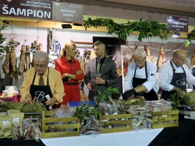 Pršutana Antolović apsolutni pobjednik na 16. Internacionalnom Sajmu pršuta u Tinjanu