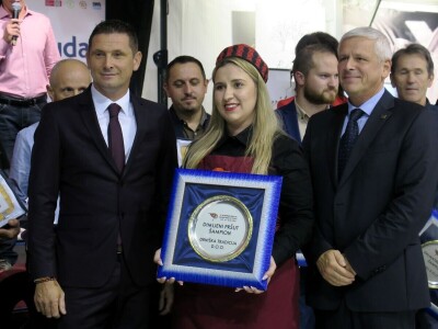 Pršutana Antolović apsolutni pobjednik na 16. Internacionalnom Sajmu pršuta u Tinjanu