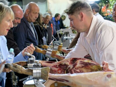 Pršutana Antolović apsolutni pobjednik na 16. Internacionalnom Sajmu pršuta u Tinjanu