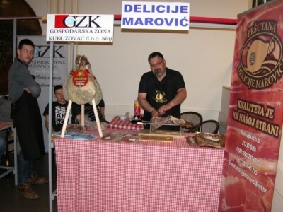 Proizvodi pršutane Delicija Marović na 9. NS Sinj 2014