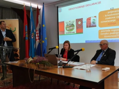 Prva specijalizirana konferencija na temu propolisa i zdravlja