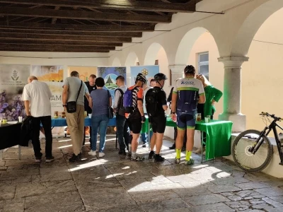 Prva specijalizirana konferencija na temu propolisa i zdravlja