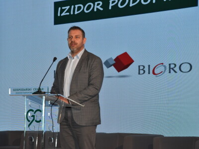 Prvi susret ratara Hrvatske, Izidor