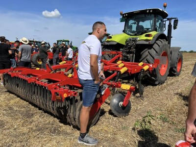 Prvi Vaderstad “Field Day”