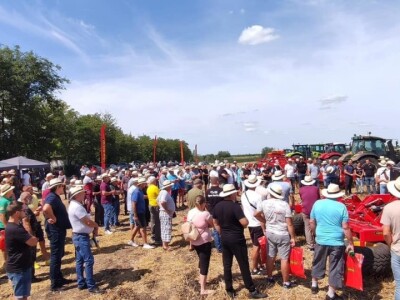Prvi Vaderstad “Field Day”
