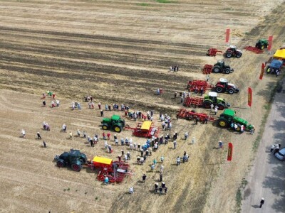 Prvi Vaderstad “Field Day”