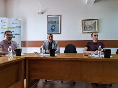PTFOS: edukacija o sustavnom ocjenjivanju jakih alkoholnih pića