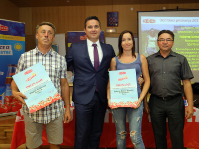 Predstavnici Podravke s najboljim OPG-ovcima