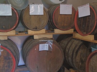 Rakija mora da "odleži"